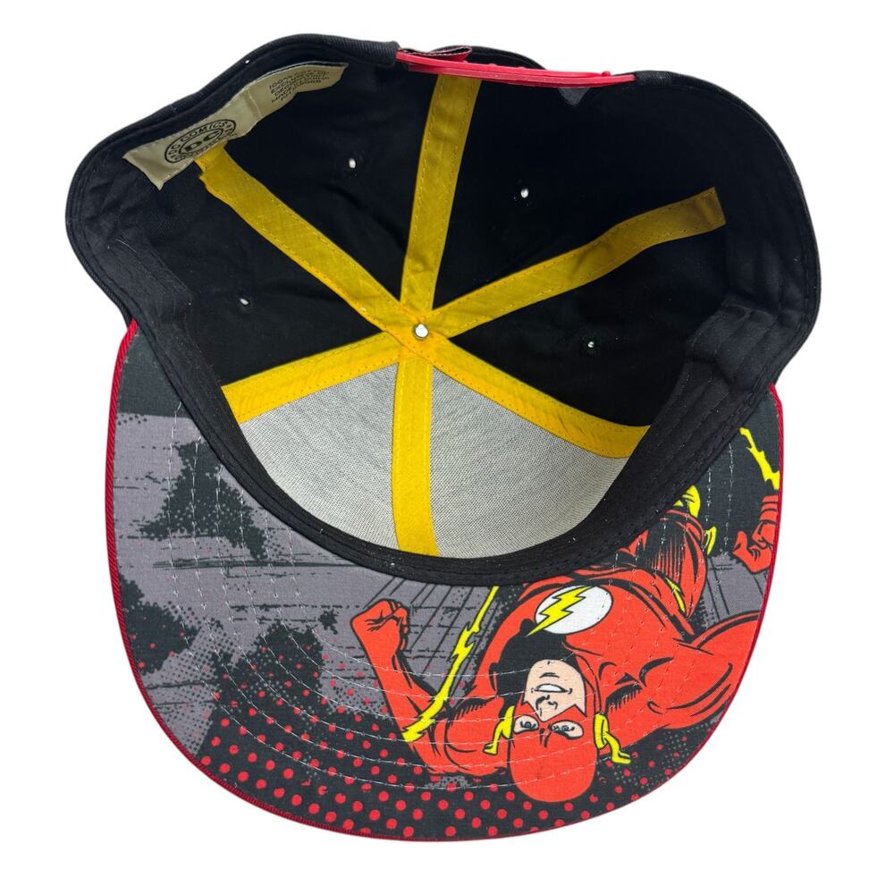 DC Comics Originals Men's The Flash Hat OS Black Red Snapback Cap Casual Cotton - Picture 3 of 5